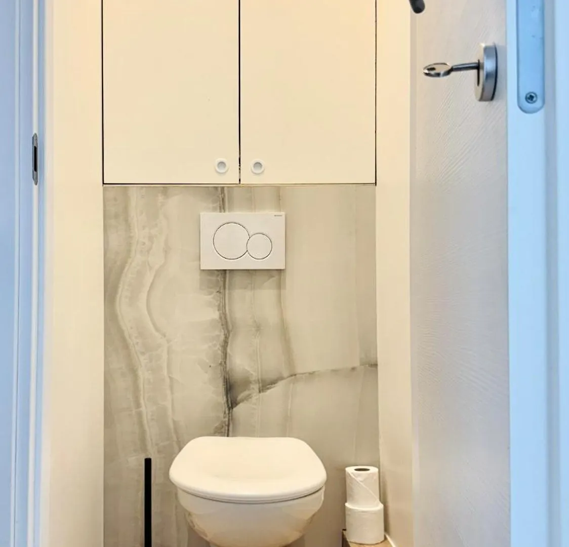 Cozy Croisette Retreat Cannes 0*,