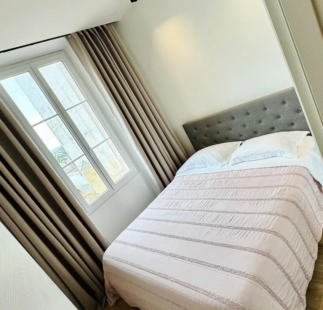 Apartment Cozy Croisette Retreat Cannes